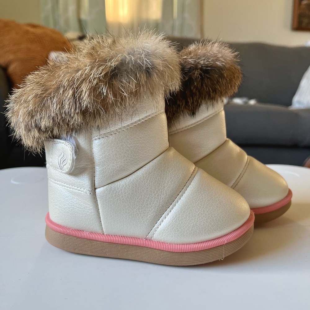 Comfy Kids Faux Fur Snow Boots